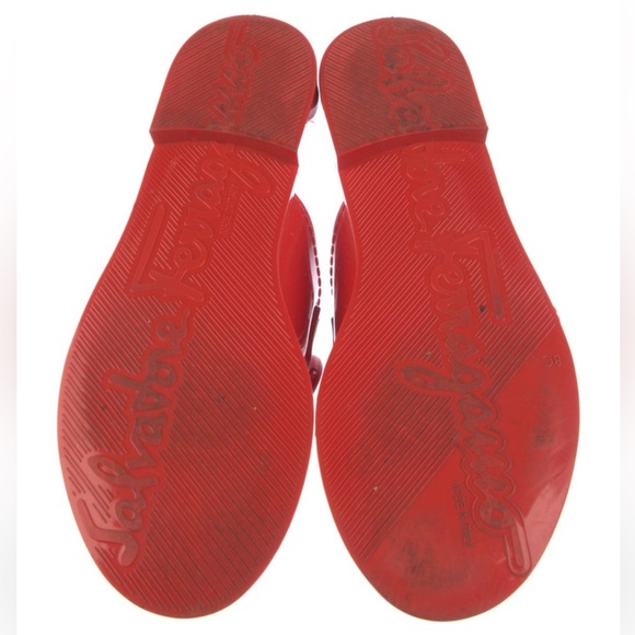 Salvatore Ferragamo slide rubber sandals - Picture 7 of 7